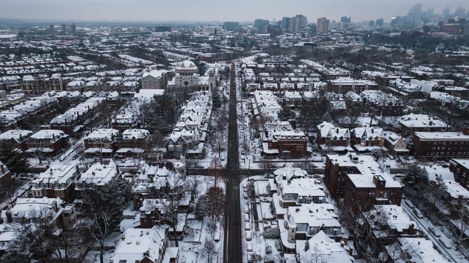Philadelphia rowhouses neighborhood street